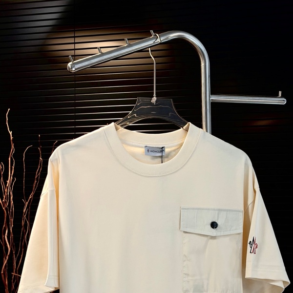 MONCLER モンクレール メンズ 半袖Tシャツ ポケットデザイン コットン クルーネック シンプル 機能性 カジュアル