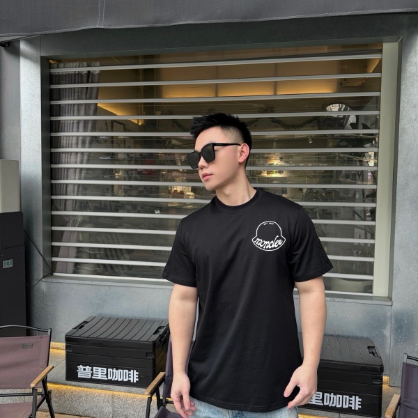 MONCLER モンクレール メンズ 半袖Tシャツ ラウンドロゴ プリント コットン クルーネック シンプル カジュアル 夏