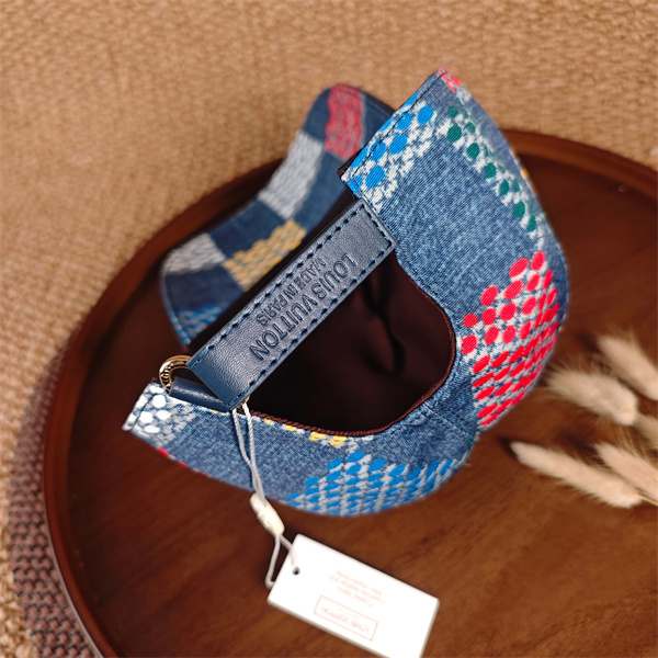 ブルーデニム キャップ Louis Vuitton カラーブロック柄 ルイヴィトン コピー ドットプリント ベースボールキャップ カーブブリム