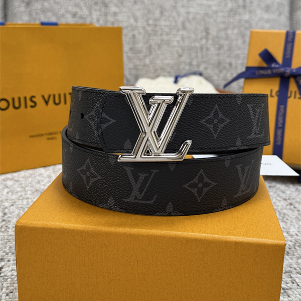 LUIS VUITTONバックルベルト　ブラックモノグラム ブラック モノグラムベルト Louis Vuitton LVバックル ルイヴィトン