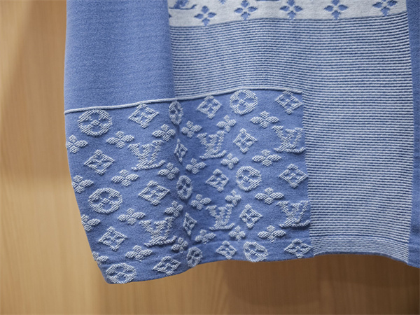 半袖ニットTシャツ Louis Vuitton パッチワークモノグラム ルイヴィトン コピー 胸ポケット付き クルーネック