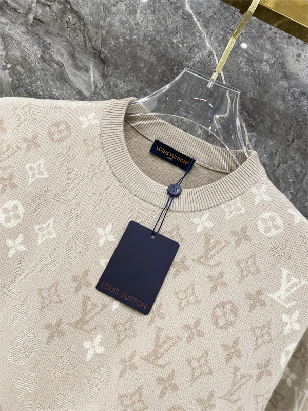 ベージュ 半袖ニットTシャツ Louis Vuitton モノグラム総柄 ルイヴィトン コピー 同色ロゴ編み クルーネック リブ襟