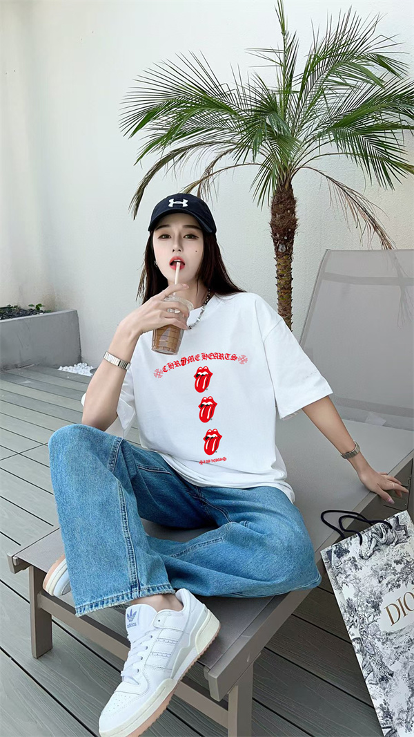  ミントグリーン Tシャツ Chrome Hearts リップロゴ クロムハーツ コピー 半袖 丸首 レッドグラフィック カジュアルトップス