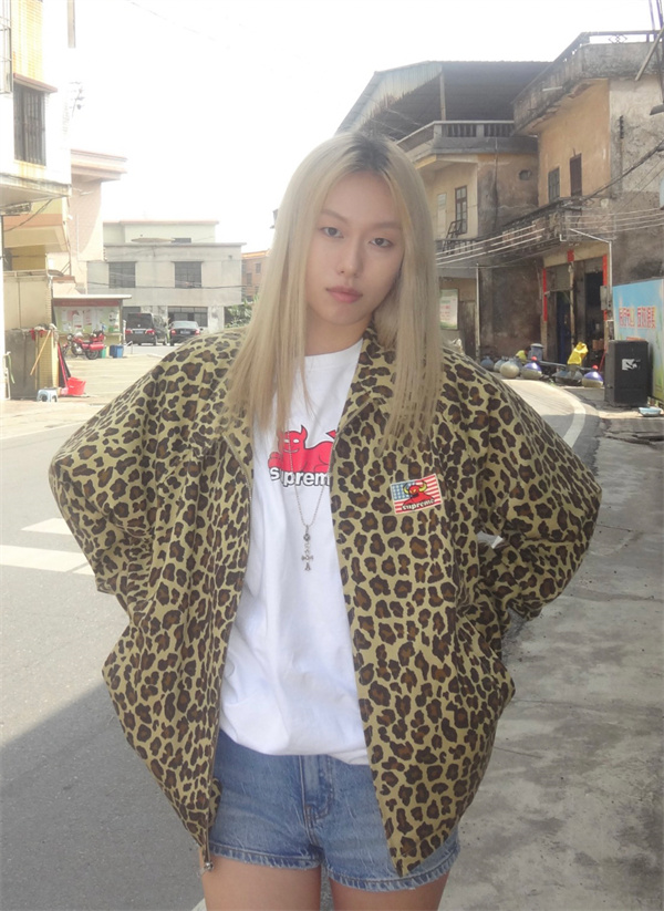 ブラック 半袖Tシャツ Supreme デビルロゴ シュプリーム コピー クルーネック ストリートトップス