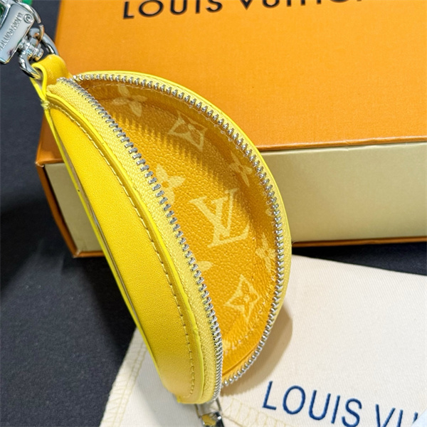 ☆2026最新☆Louis Vuitton  LEMON ☆ルイヴィトンバッグチャームスーパーコピーキーホルダーイヤホンや小銭入れ