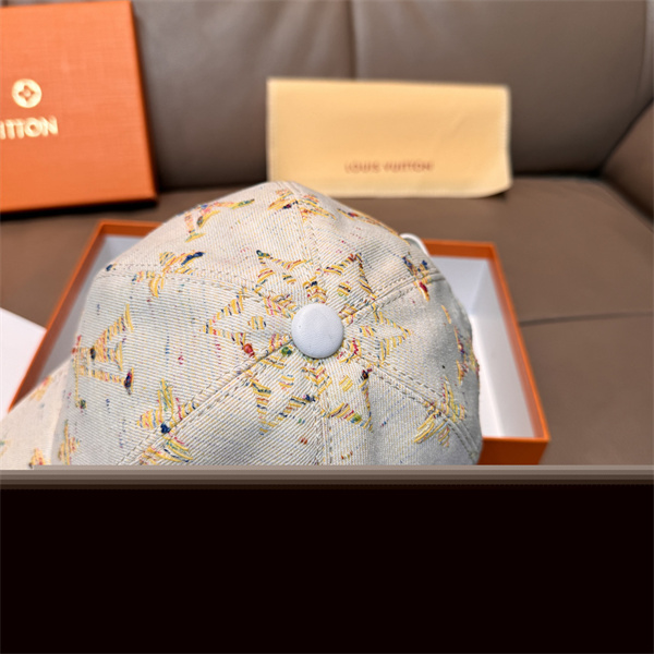 ルイヴィトンキャップコピーゴルフキャップ 男性 吸汗速乾 軽量 調整ストラップ LOUIS VUITTON おしゃれ