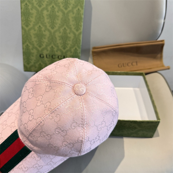 ピンク☆グッチキャップコピー Gucci軽量メッシュ 汗止めバンド 反射材付き 夜間安全 マラソン スポーツ 