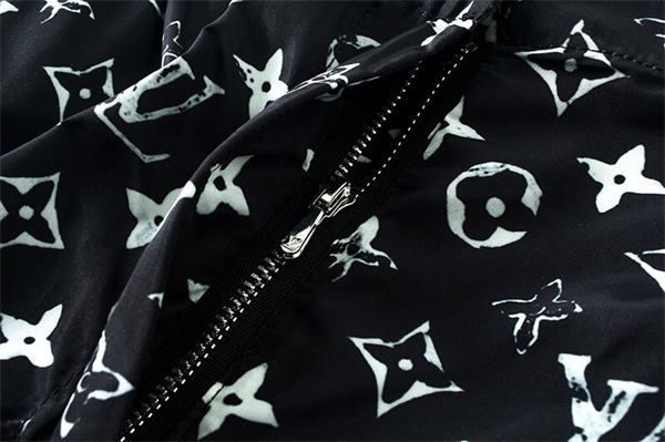 LOUIS VUITTON ルイヴィトン コピー モノグラム総柄 ジョガーパンツ ナイロンパンツ ブラック ストリートラグジュアリー