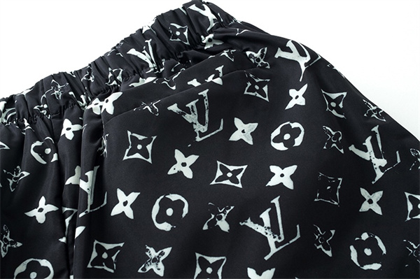 LOUIS VUITTON ルイヴィトン コピー モノグラム総柄 ジョガーパンツ ナイロンパンツ ブラック ストリートラグジュアリー