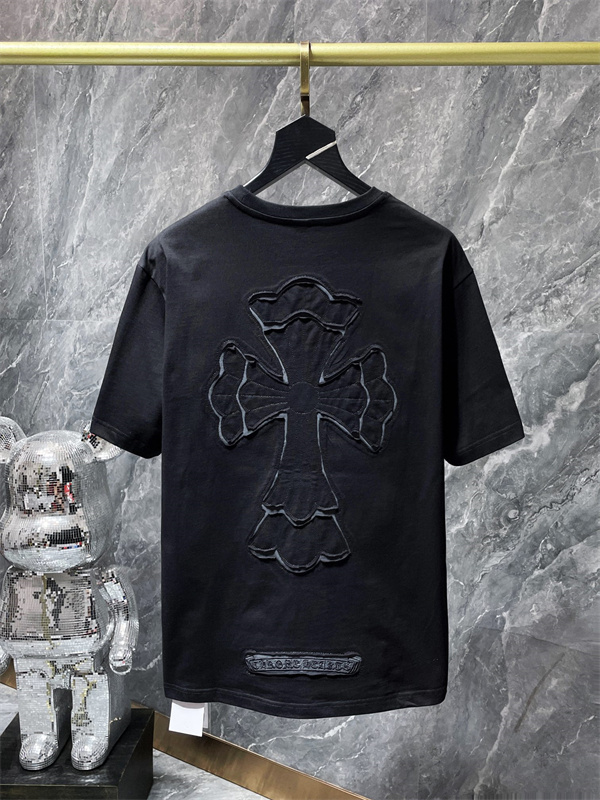 CHROME HEARTS クロムハーツ コピー ビッグクロスエンボス オーバーフィット 半袖Tシャツ