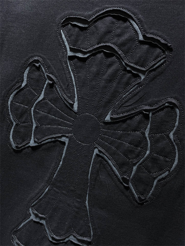 CHROME HEARTS クロムハーツ コピー ビッグクロスエンボス オーバーフィット 半袖Tシャツ