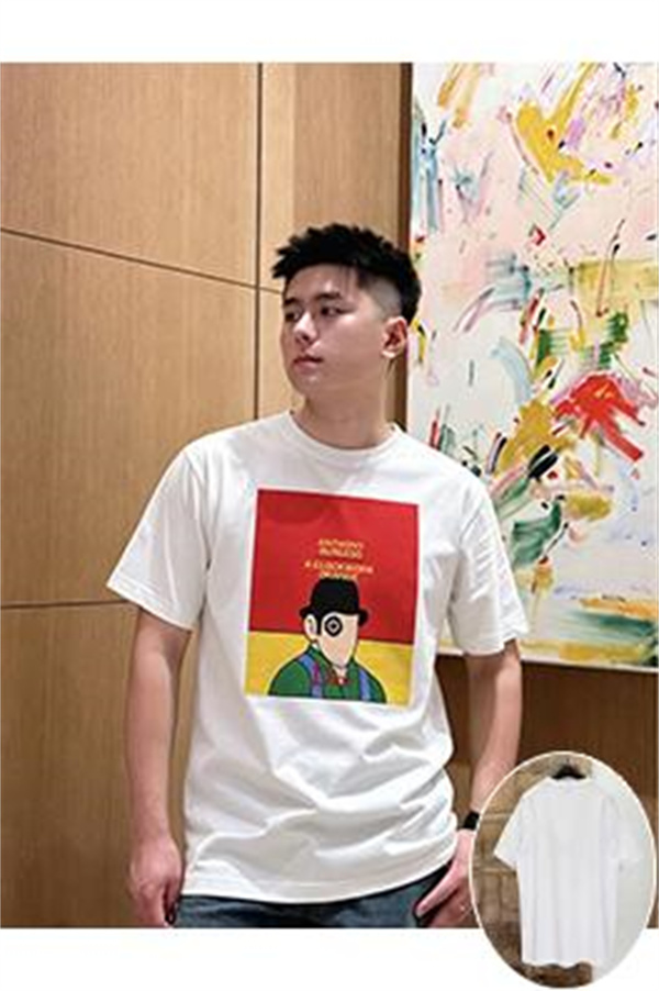 ホワイト 半袖Tシャツ Dior アートグラフィックプリント ディオール コピー カラーブロック クルーネック メンズカジュアル