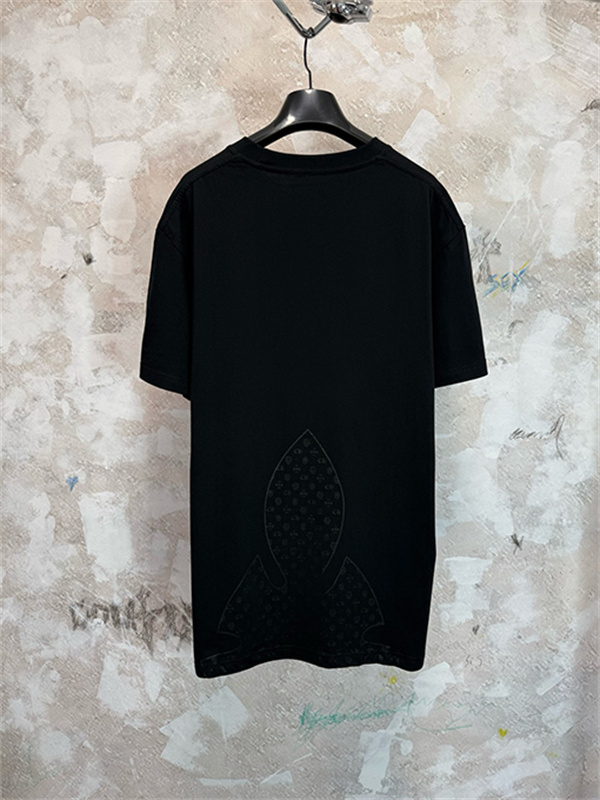  ホワイト 半袖Tシャツ Chrome Hearts クロムハーツ コピー 胸ポケットロゴ 裾グラフィック クルーネック ゆったりシルエット
