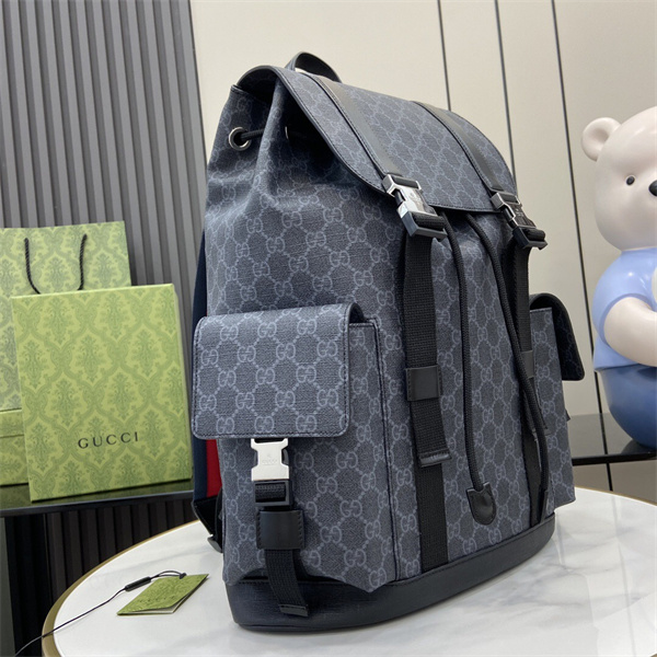 GUCCIコピー☆2026トレンド☆グッチリュック 男女兼用 防水PC収納可能 通勤・通学・旅行に最適