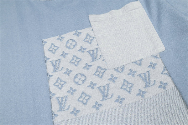 ブルー モノグラムパネル切替 クルーネック ポケットディテール 柔らかニット Tシャツ LOUIS VUITTON ルイヴィトン コピー