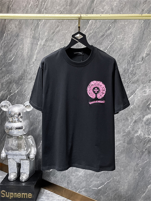 ブラック 半袖Tシャツ Chrome Hearts クロムハーツ コピー ピンクバックサークルロゴ クルーネック クロスモチーフ ストリートトップス