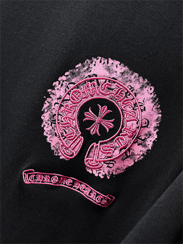 ブラック 半袖Tシャツ Chrome Hearts クロムハーツ コピー ピンクバックサークルロゴ クルーネック クロスモチーフ ストリートトップス