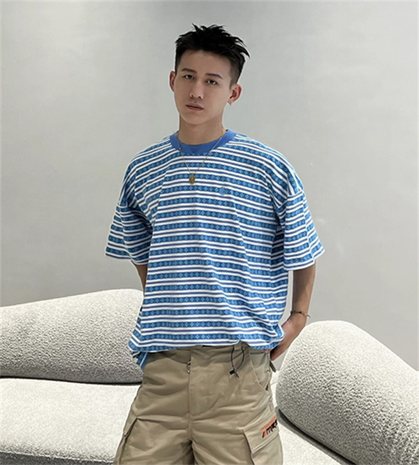  ブルー ホワイト ボーダー半袖Tシャツ クルーネック 細ピッチライン ゆったりシルエット カジュアルトップス