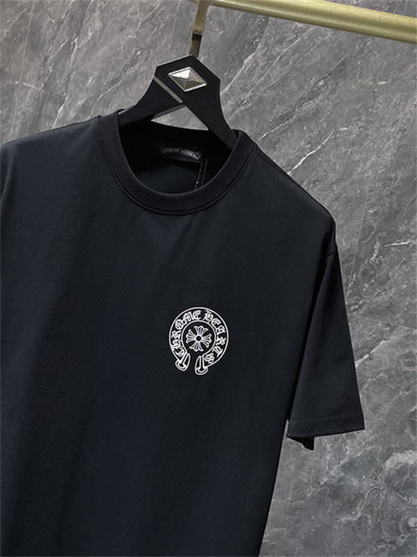 ブラック ホワイト 半袖Tシャツ Chrome Hearts クロムハーツ コピー 胸元サークルプリント カラーロゴ 丸首 カジュアルトップス