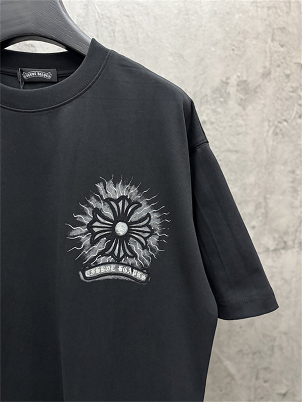  ブラック 半袖Tシャツ Chrome Hearts マルチカラークロスプリント クロムハーツ コピー ペイントスプラッシュ クルーネック ゆったりシルエット
