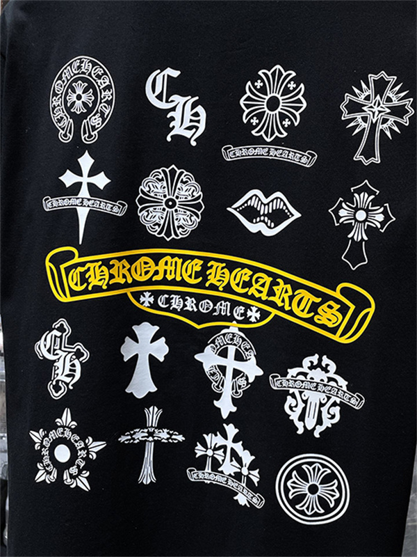 半袖Tシャツ Chrome Hearts クロムハーツ コピー フロントイエローリボンロゴ バック総柄グラフィック クルーネック