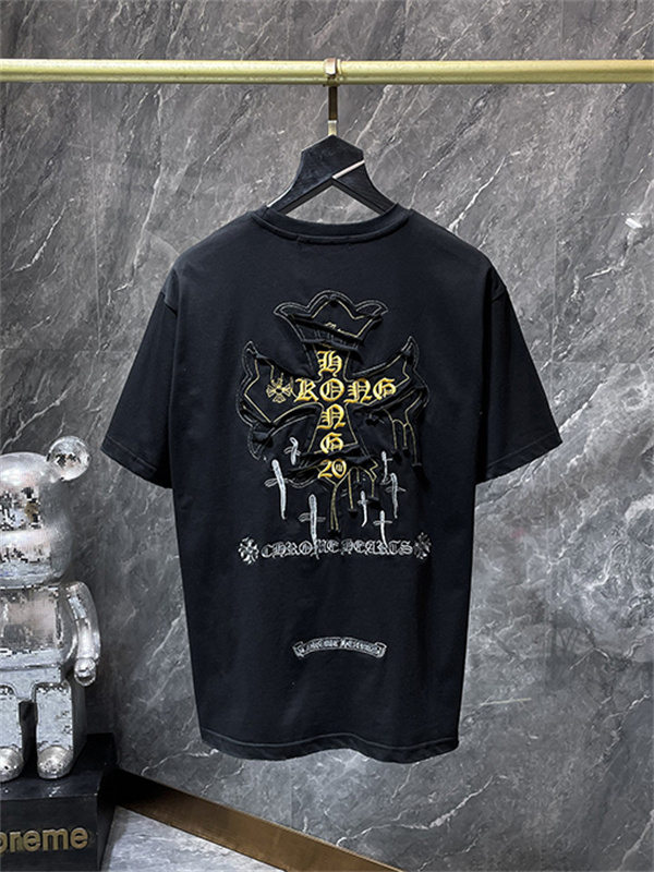 ホワイト 半袖カットソー Chrome Hearts クロムハーツ コピー ゴールドクロスグラフィック HONG KONGロゴ 丸首トップス