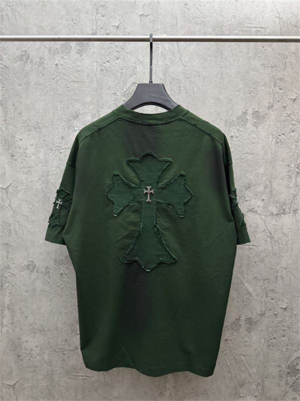 グリーン 半袖Tシャツ Chrome Hearts クロムハーツ コピー ネックゴシックロゴ ウォッシュグラデーション クロスワッペン風 ゆったりシルエット