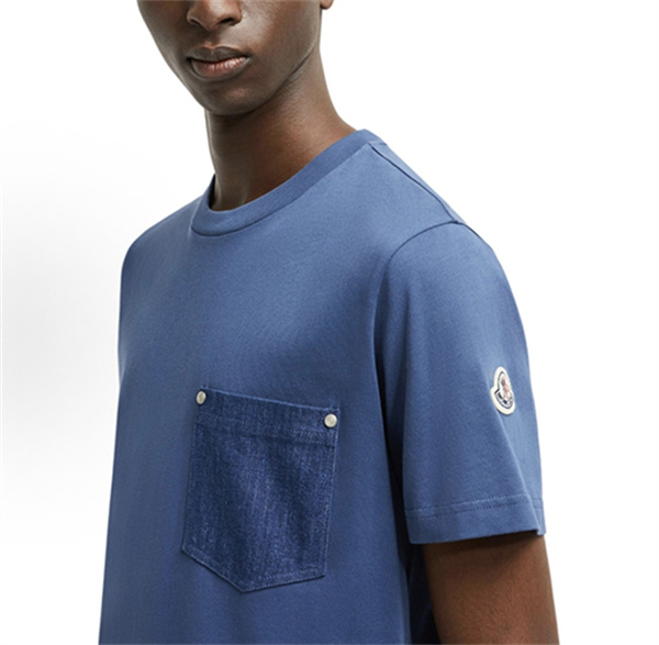 ネイビー 半袖Tシャツ MONCLER モンクレール コピー デニム胸ポケット 袖ワッペン クルーネック シンプルカジュアル