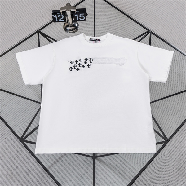 ブラック 半袖カットソー Chrome Hearts クロムハーツ コピー バックビッグクロス マルチカラー刺繍調 クルーネック ストリートトップス