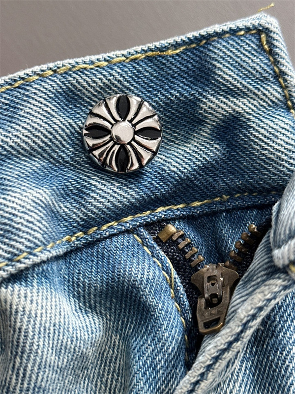 ライトブルー デニムショーツ Chrome Hearts クロムハーツ コピー マルチカラーロゴ クロスプリント ウォッシュ加工 ハーフパンツ