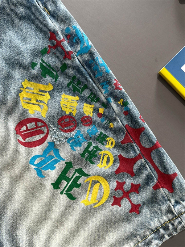 ライトブルー デニムショーツ Chrome Hearts クロムハーツ コピー マルチカラーロゴ クロスプリント ウォッシュ加工 ハーフパンツ