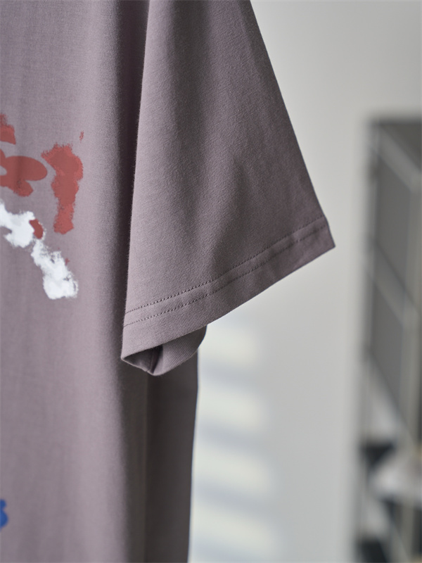  モーブグレー 半袖Tシャツ Louis Vuitton ルイヴィトン コピー ペイントスプラッシュ柄 クルーネック アートプリント ゆったりシルエット