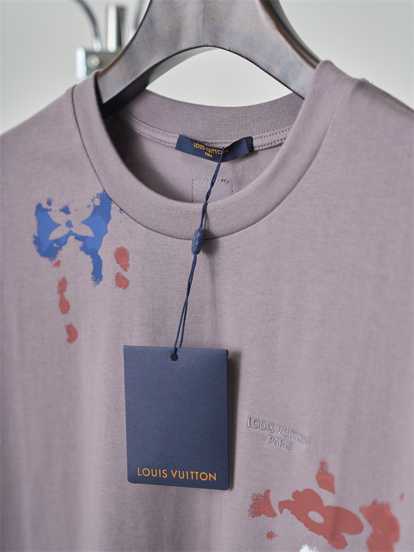   モーブグレー 半袖Tシャツ Louis Vuitton ルイヴィトン コピー ペイントスプラッシュ柄 クルーネック アートプリント ゆったりシルエット