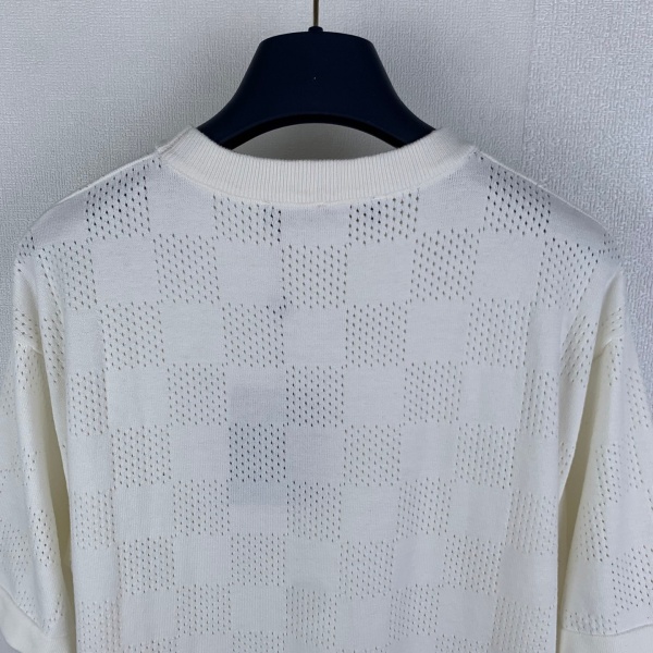 2026新作 LOUIS VUITTON ルイヴィトン コピー ダミエ柄 ニットTシャツ メンズ 半袖 クルーネック ホワイト ジャカード 高級感 カジュアル