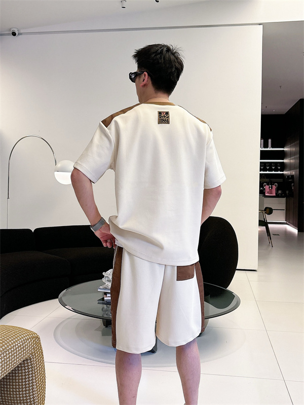 最高品質☆☆ルイヴィトンセットアップコピーLOUIS VUITTON 2026春夏希少新作使い勝手