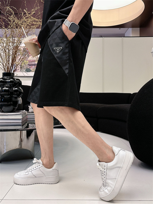 超人気2026☆プラダセットアップコピーPRADA メンズトレンド春夏新作大人っぽく上品