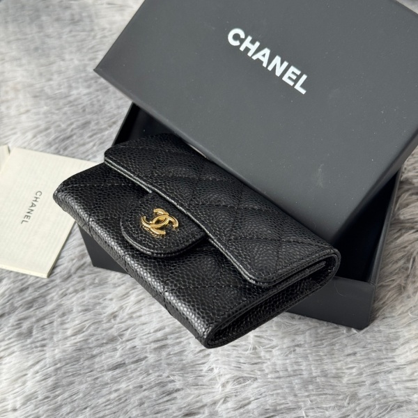 2026新作 CHANEL シャネル コピー クラシックカードケース レディース キャビアスキン 羊皮 ココマーク ブラック 大小球纹 ミニウォレット P80819