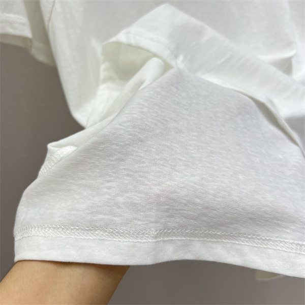 PRADAプラダ tシャツ レディースコピー ☆2026ファッション性抜群新作春夏流行り 