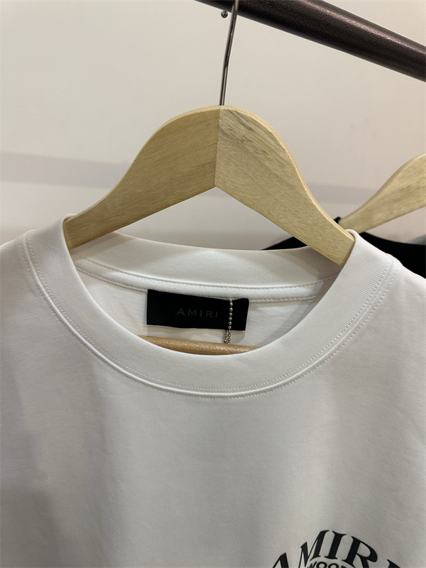アミりtシャツコピーAMIRI 2026SS 個性的最高品質  優しい肌触りエレガント