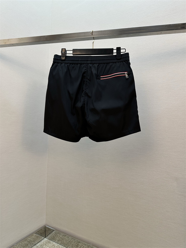 Moncler SS26 Patch Swim Shortsモンクレールスイムパンツコピー　【楽入夏シリーズ】レターロゴ×ドローコード ストレートフィット （メンズ）