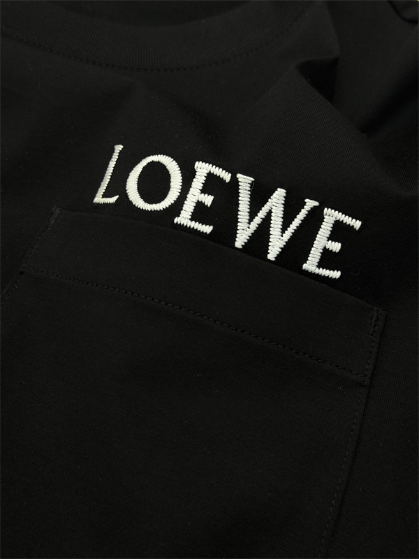 LOEWEロエベtシャツスーパーコピー柔らか通気性抜群日常使いに快適175cm・72.5kgはXLサイズ推奨