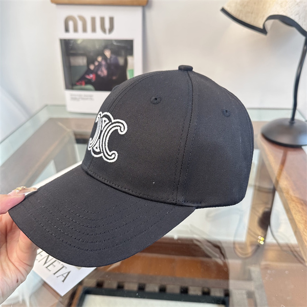 セリーヌキャップスーパーコピーCELINEシンプルデザイン×上品カラー繊細な質感＆清潔感あふれるスタイル　