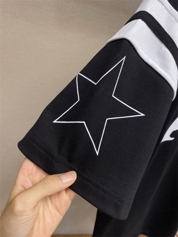Amiri ☆アミリ 半袖Tシャツコピーヘビーウェイト綿100% ロゴプリント＆袖切り替えデザイン ユニセックス