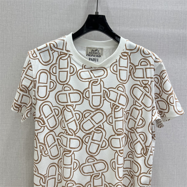 エルメスtシャツレディーススーパーコピー  Hermès人気個性的2026春夏流行りトレンド