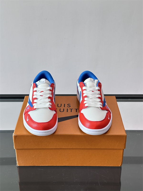 LV X Nikeコラボルイヴィトンスニーカーコピー LOUIS VUITTON 激安新作エレガント