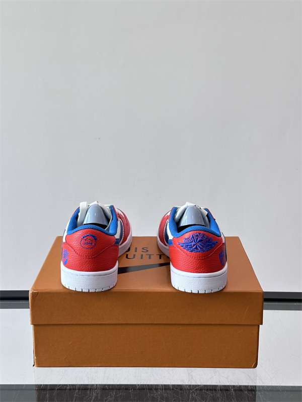 LV X Nikeコラボルイヴィトンスニーカーコピー LOUIS VUITTON 激安新作エレガント
