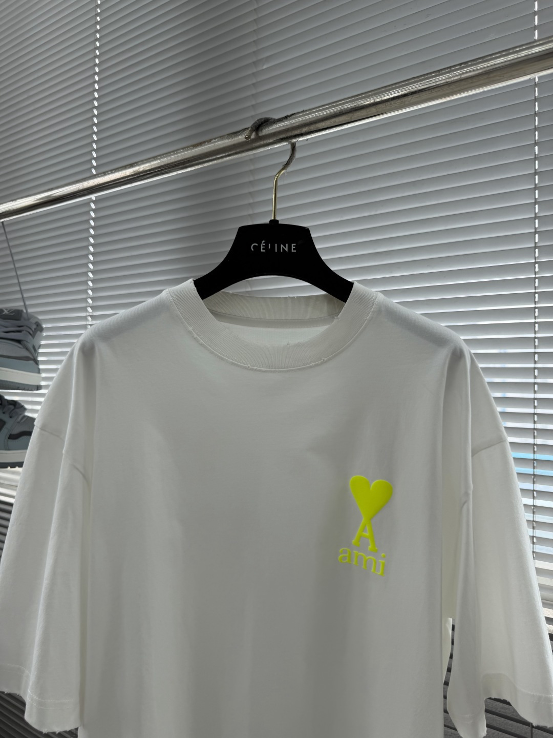 AMI PARIS アミ パリスtシャツコピー2026春夏 シンプルデザインホワイト色