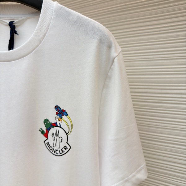 2026新作 MONCLER モンクレール SpaceMonDuck ワンポイント刺繍 半袖Tシャツ ルーズフィット コットンTEE