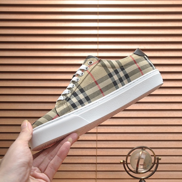 2026新作 BURBERRY バーバリー ヴィンテージチェック ローカットスニーカー キャンバス レースアップシューズ