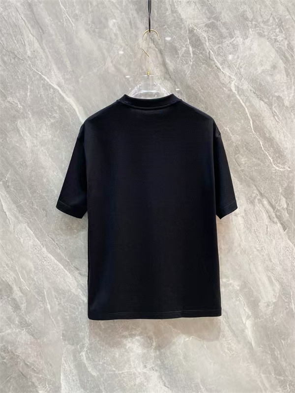 ホワイト グラフィティ風プリント カラフル 半袖 クルーネック ゆったり LOUIS VUITTON ルイヴィトン コピー Tシャツ 人気 トップス
